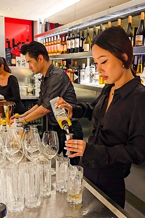 Iki Dining | Iki Izakaya Bartender